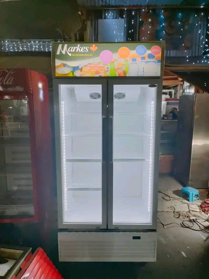 MARKES BEVERAGE COOLER 20CUFT, TV & Home Appliances, Kitchen Appliances