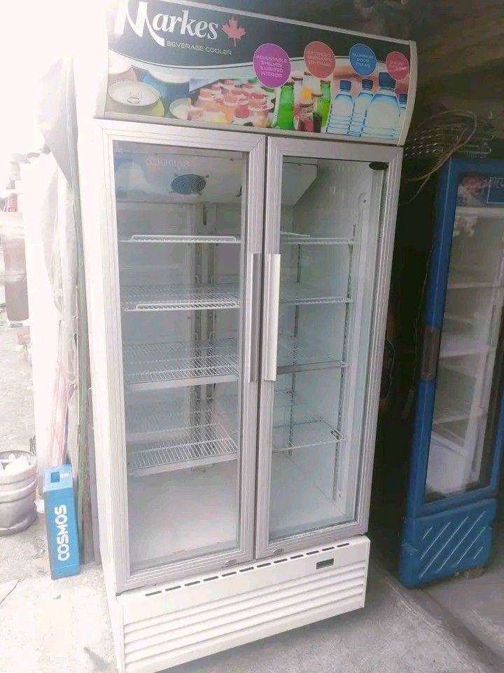 MARKES BEVERAGE COOLER 20CUFT, TV & Home Appliances, Kitchen Appliances