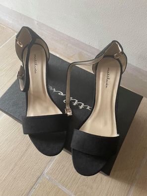 (Category: ) located in . Submitted by orange_mnl (Listing ID 1225336707, Image 1). Description: .