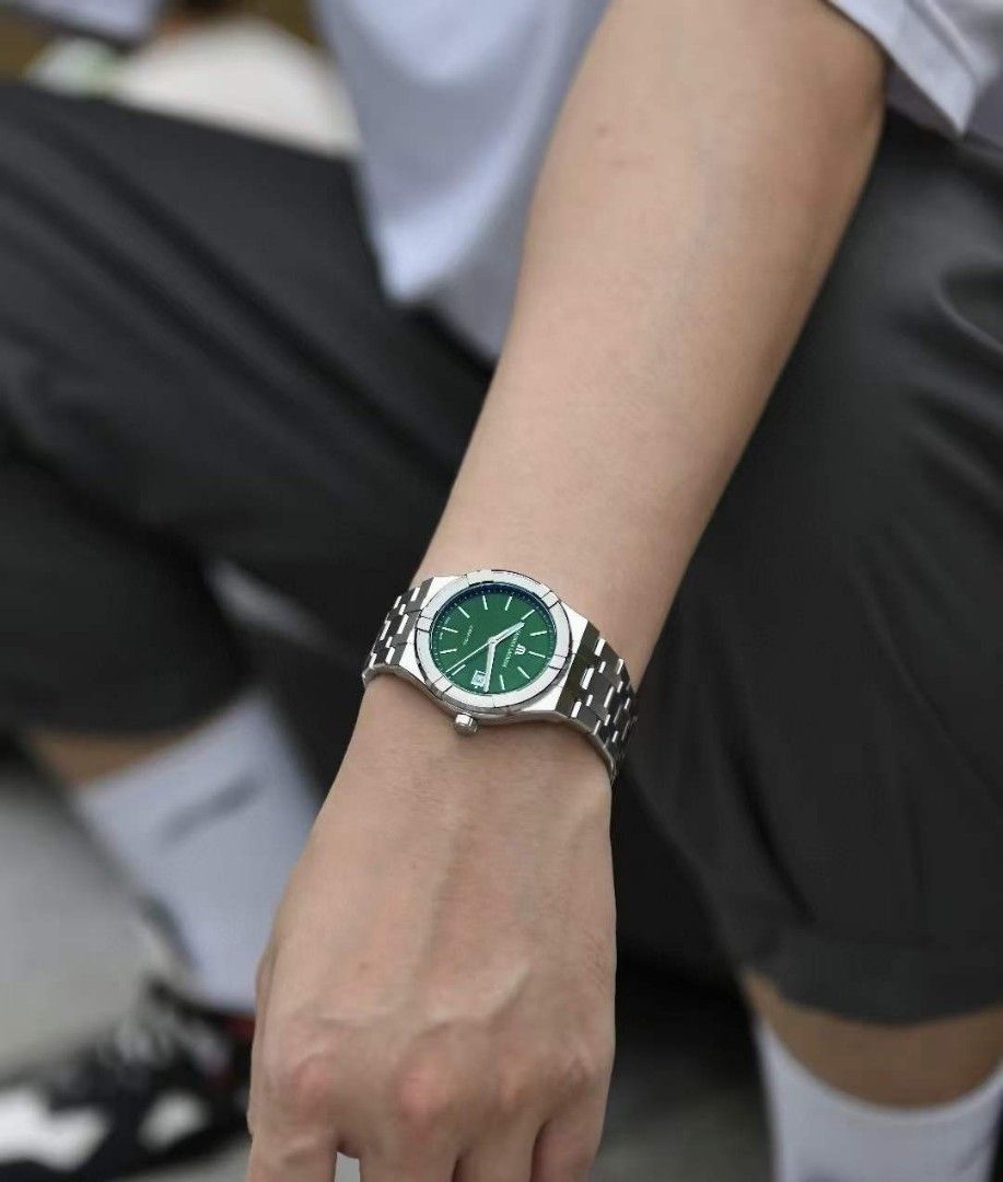 Maurice Lacroix aikon 40mm Quartz