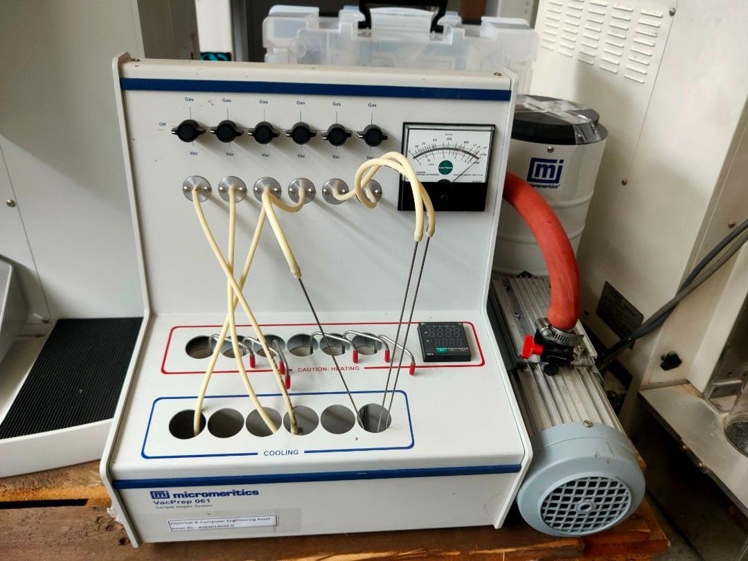 Micromeritics 3 Flex Surface Characterization System for sale @ $4500 ...