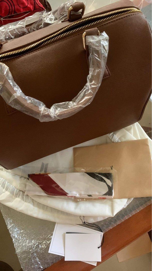 V Mute Boston Bag BTS Artist Made Merch, Women's Fashion, Bags ...