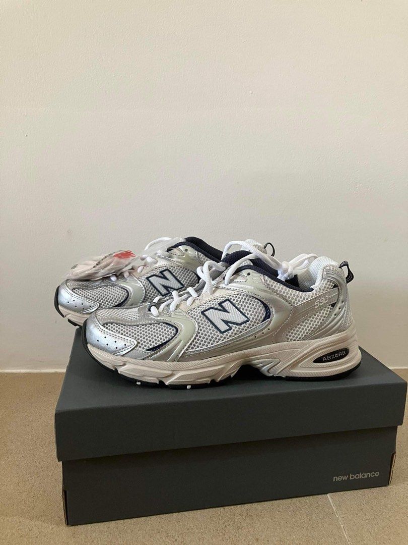 NEW BALANCE 530 - SILVER METALLIC WITH SUMMER FOG, Women's Fashion,  Footwear, Sneakers on Carousell