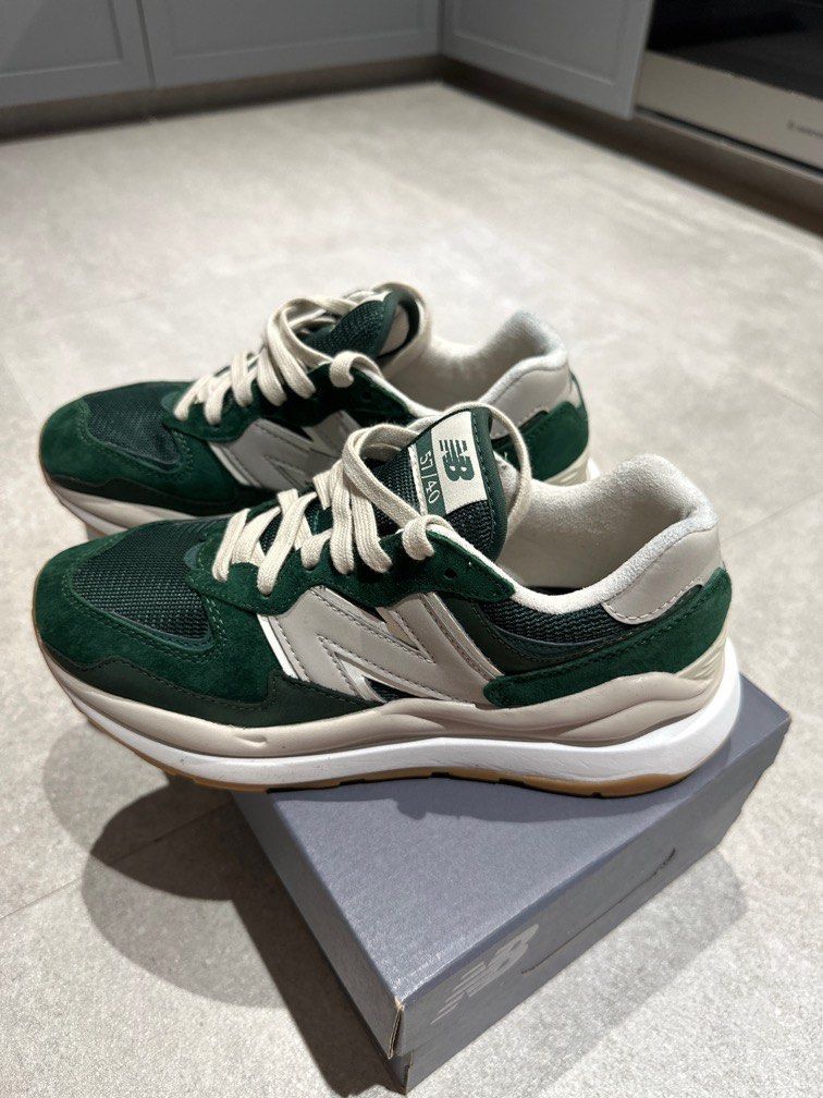 New balance 870 green top