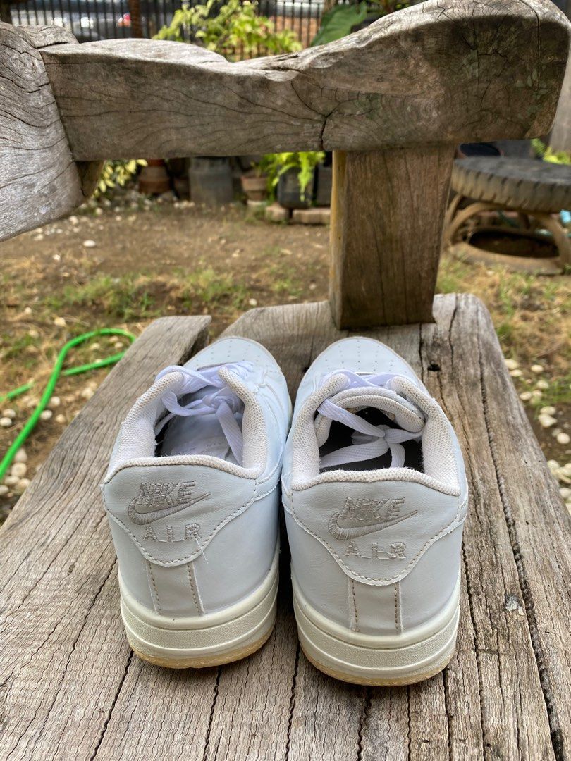 harga air force 1 triple white