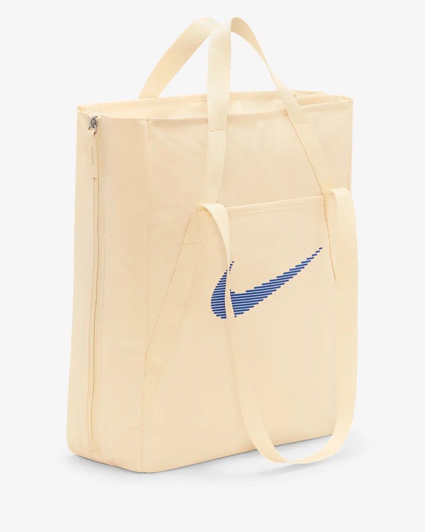 Nike Futura Luxe Women's Tote (10L), Women's Fashion, Bags & Wallets, Tote  Bags on Carousell