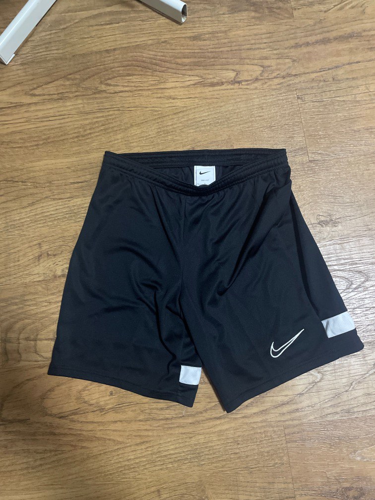 active sports shorts set nike