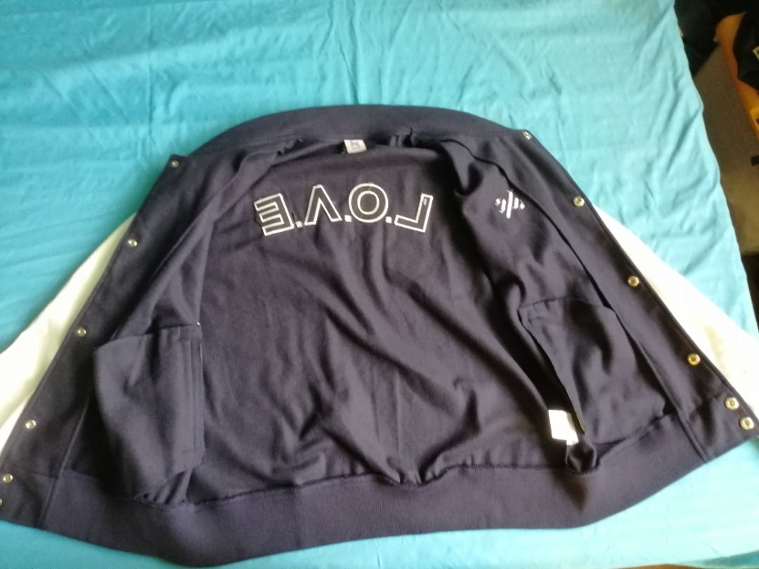 Nu'est LOVE Jumper (Category: Coats, Jackets and Outerwear) located in Marikina City. Submitted by jbysy (Listing ID 1225311904, Image 3). Description: Large Size.