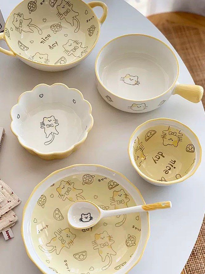 Cute plates clearance and bowls