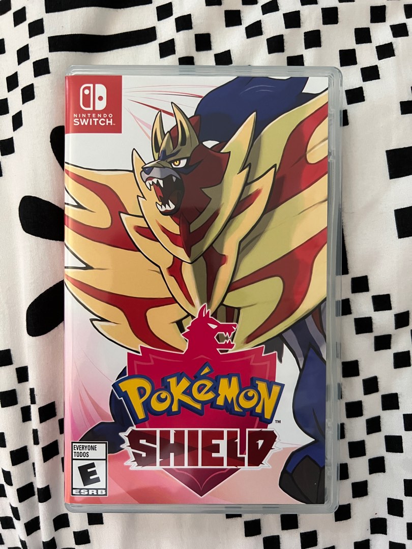 Pokémon Shield, Video Gaming, Video Games, Nintendo on Carousell