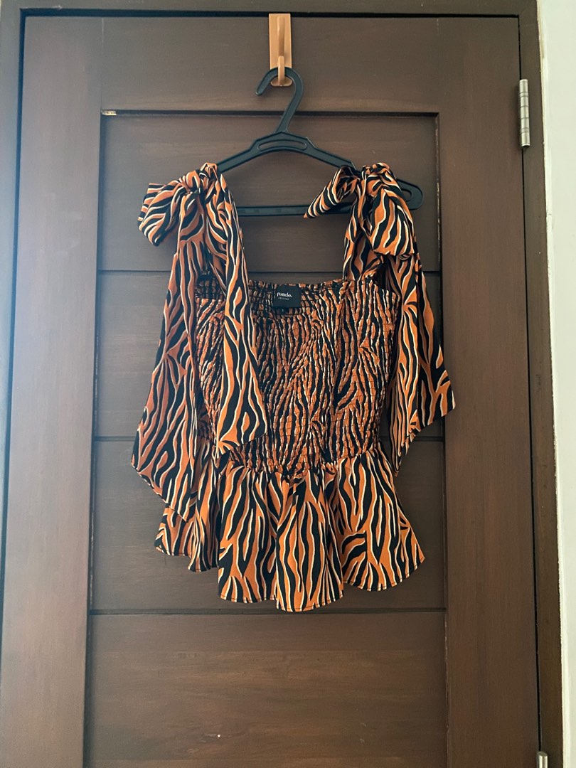 Pomelo Tiger Print Ribbon Strap Top, Women's Fashion, Tops, Blouses on