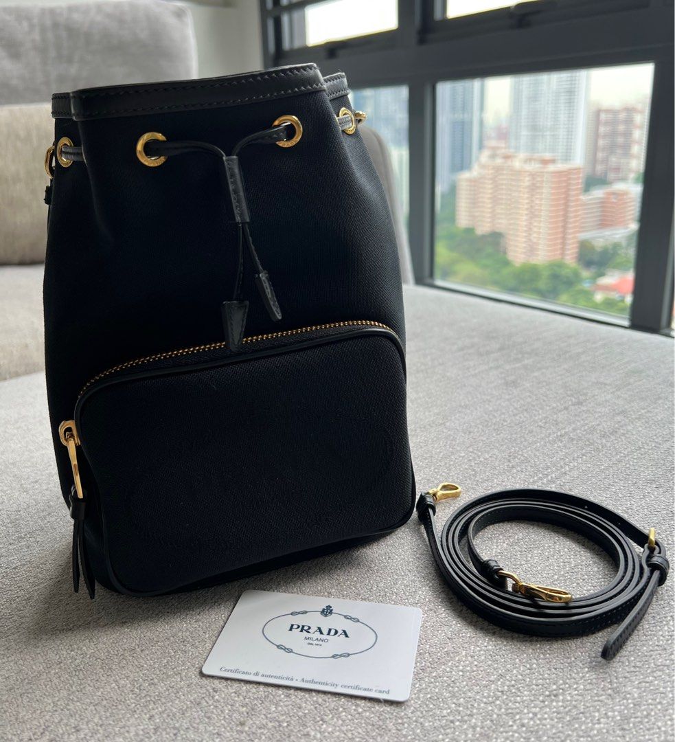 Prada logo 2025 bucket bag