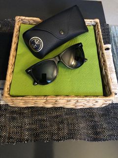 (Category: ) located in . Submitted by adjustmentburea76 (Listing ID 1225384354, Image 1). Description: .