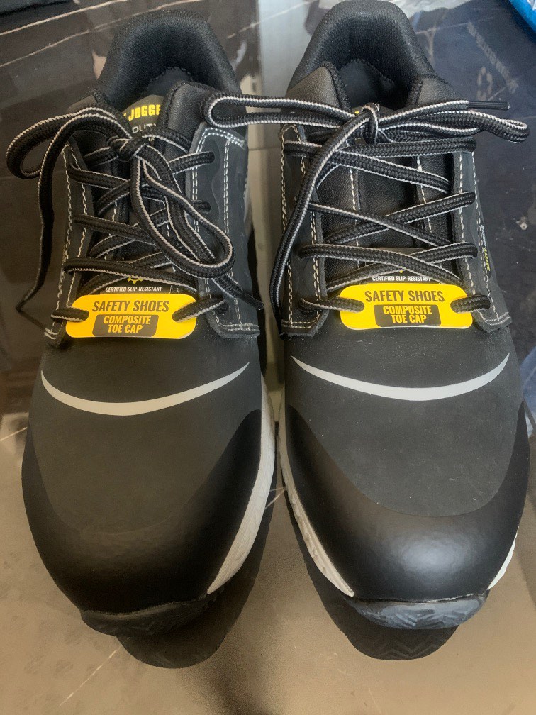jogger safety shoes for ladies