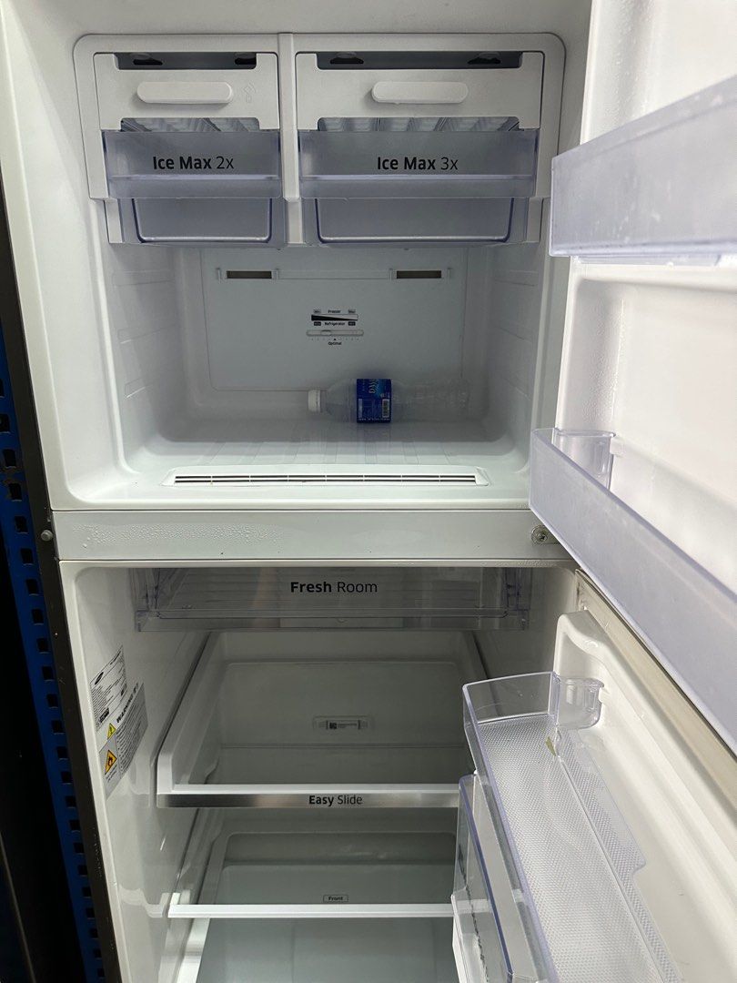 Samsung Digital Inverter fridge 322L, TV & Home Appliances, Kitchen