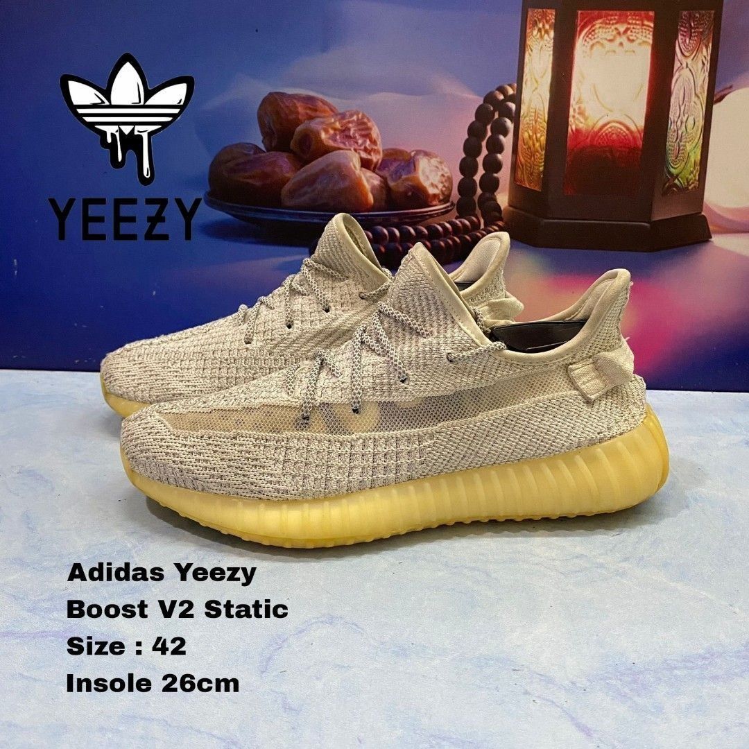 Sepatu Adidas Yeezy Boost V2 Static grey Ukuran 42 26cm Fesyen