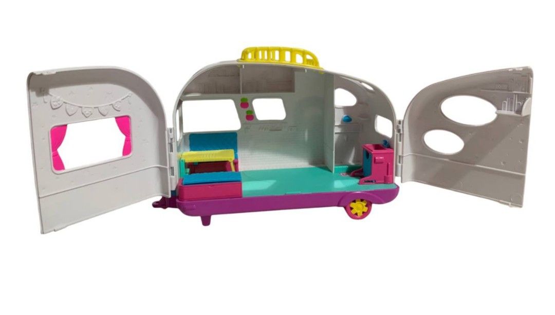 Shopkins store happy campervan