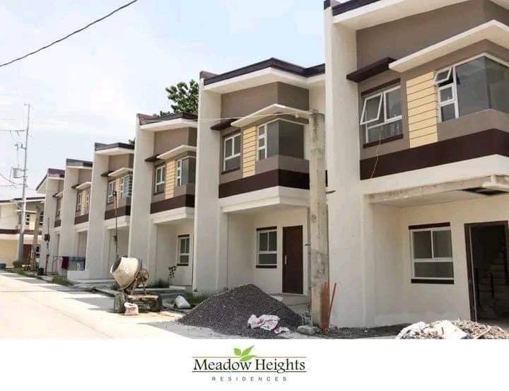 Single attached 3 Bedroom Meadow Heights in Batasan Quezon City beside
