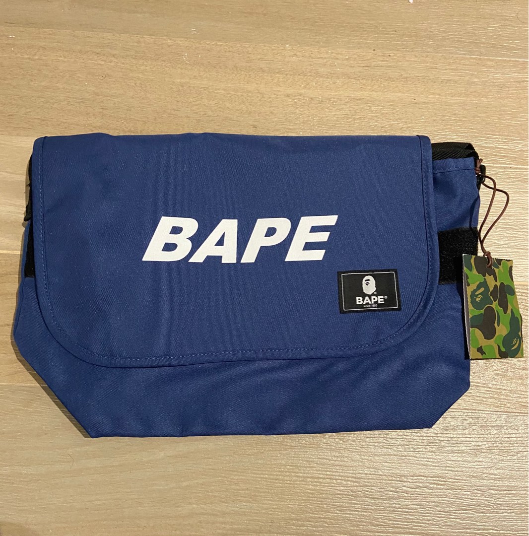 Sling bag cheap bathing ape