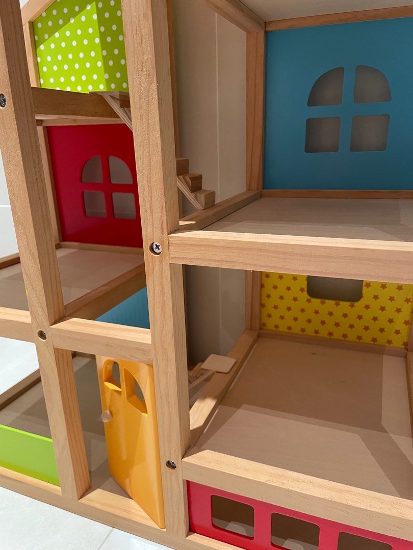 Skylar dollhouse hot sale