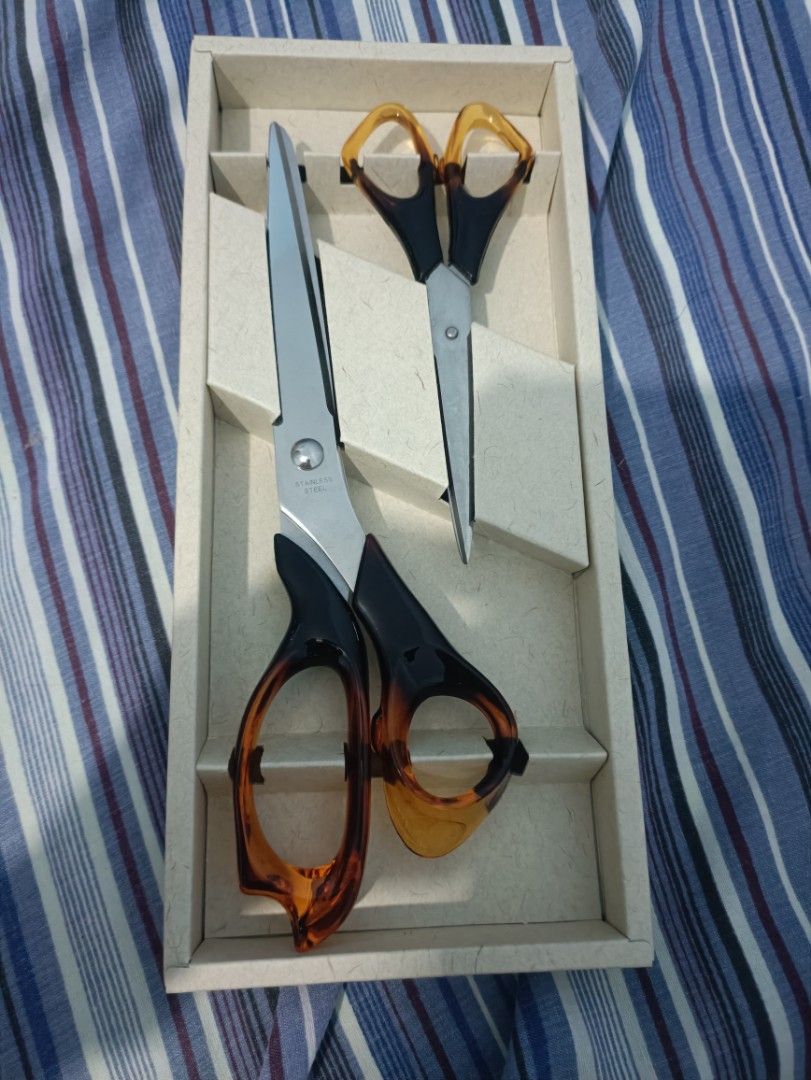 stainless scissor set from japan (Category: Dinnerware & Cutlery) located in San Pablo. Submitted by tailz_and_wacko (Listing ID 1225435941, Image 1). Description: .