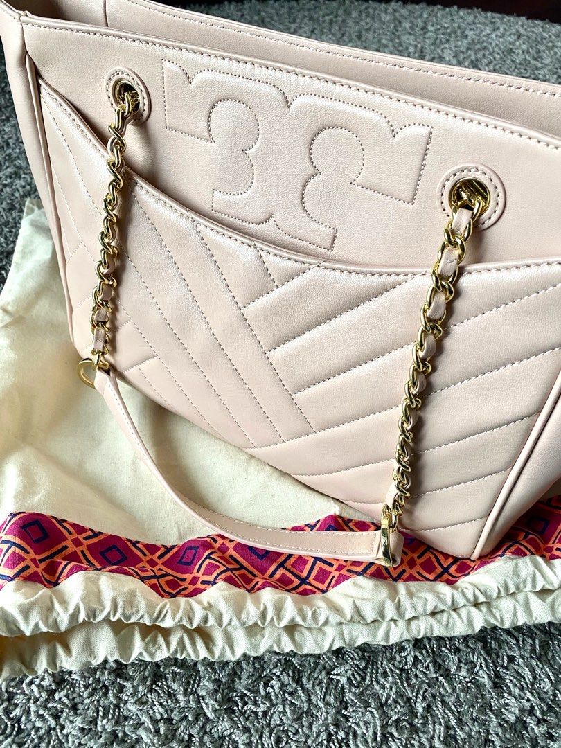 Tory Burch Sweet dusty pink handbag (Used only once), Women's Fashion, Bags  & Wallets, Shoulder Bags on Carousell