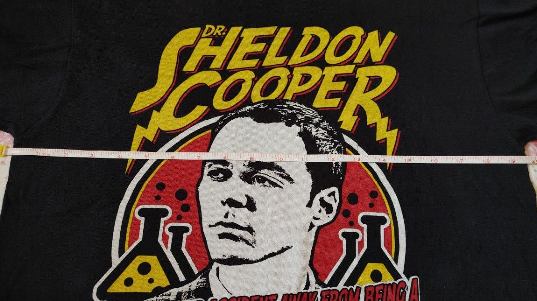 TV Shirt : Sheldon Cooper (Big Bang Theory), Men's Fashion, Tops & Sets