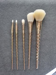 Unicorn Make Up Brushes with free benefit pouch