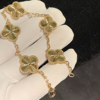 Van Cleef Vintage Alhambra 18k Yellow Gold 5 Motifs Guilloche Bracelet