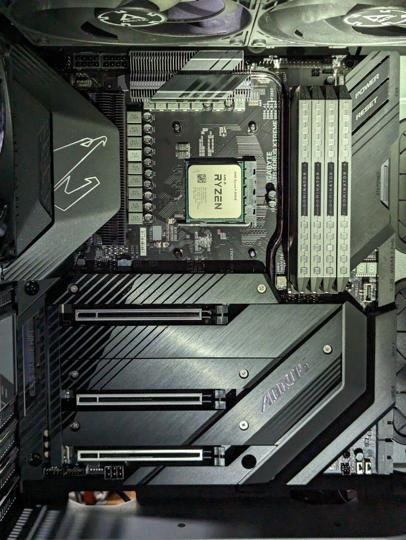 Gigabyte aorus on sale x570 xtreme