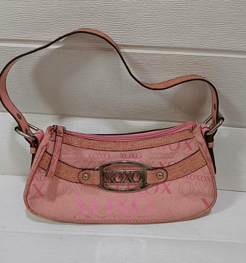 Xoxo shoulder bag top