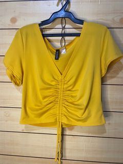 YELLOW CROP TOP