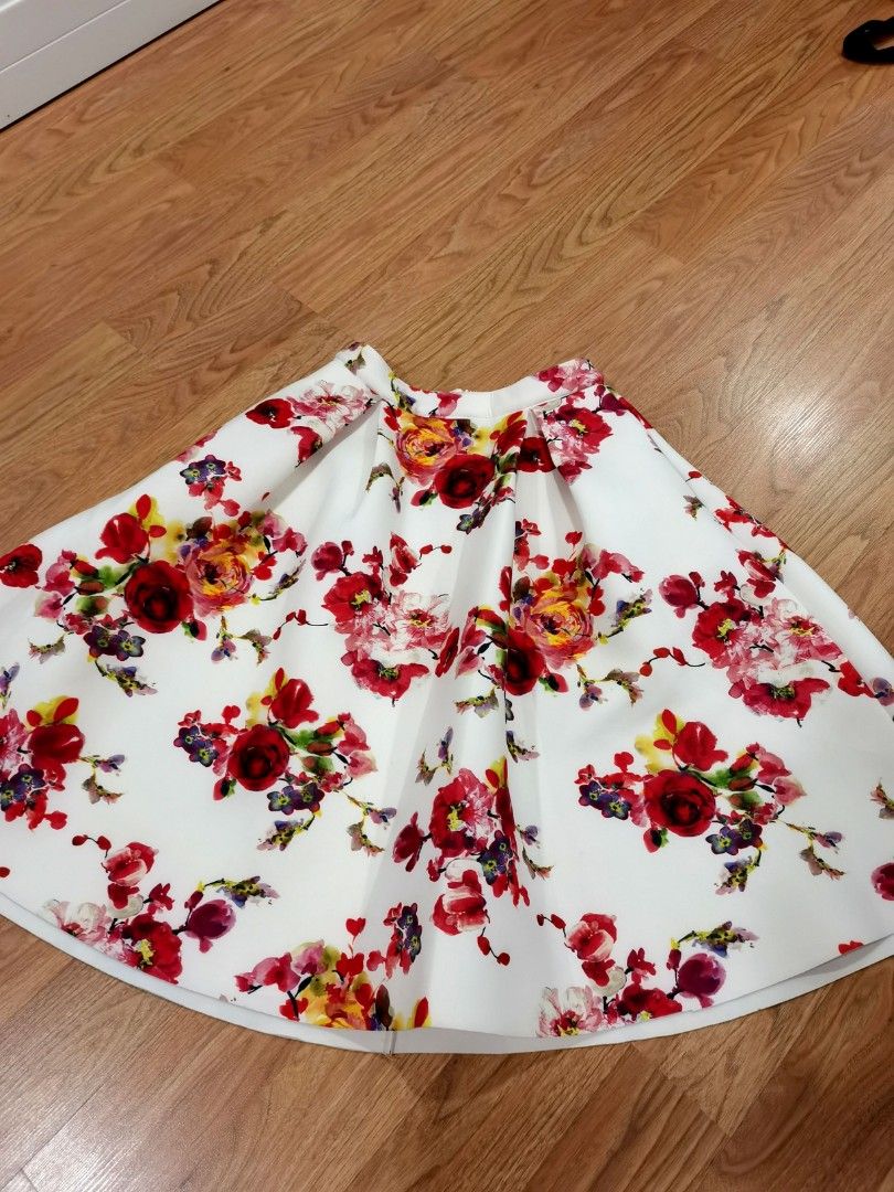 ZALORA festive. Cream white red floral flower skirt. Yellow green. Pink purple. With pleats. Premium thick material