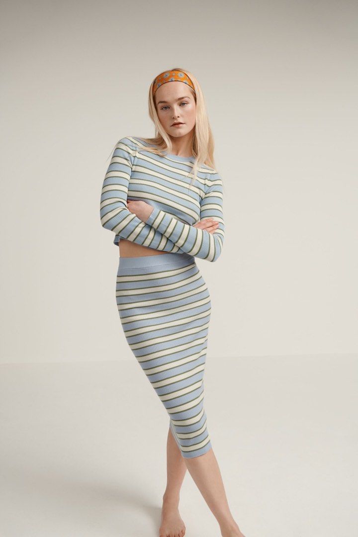 ZARA Knit Skirt, Women's Fashion, Bottoms, Skirts on Carousell