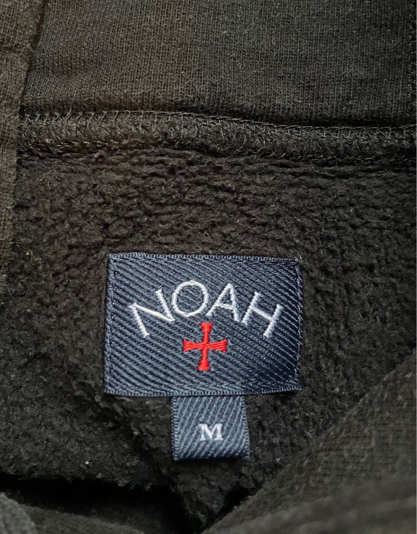 私訊匯款1500*九成新Noah core logo hoodie black (M) 帽T 十字黑色M號