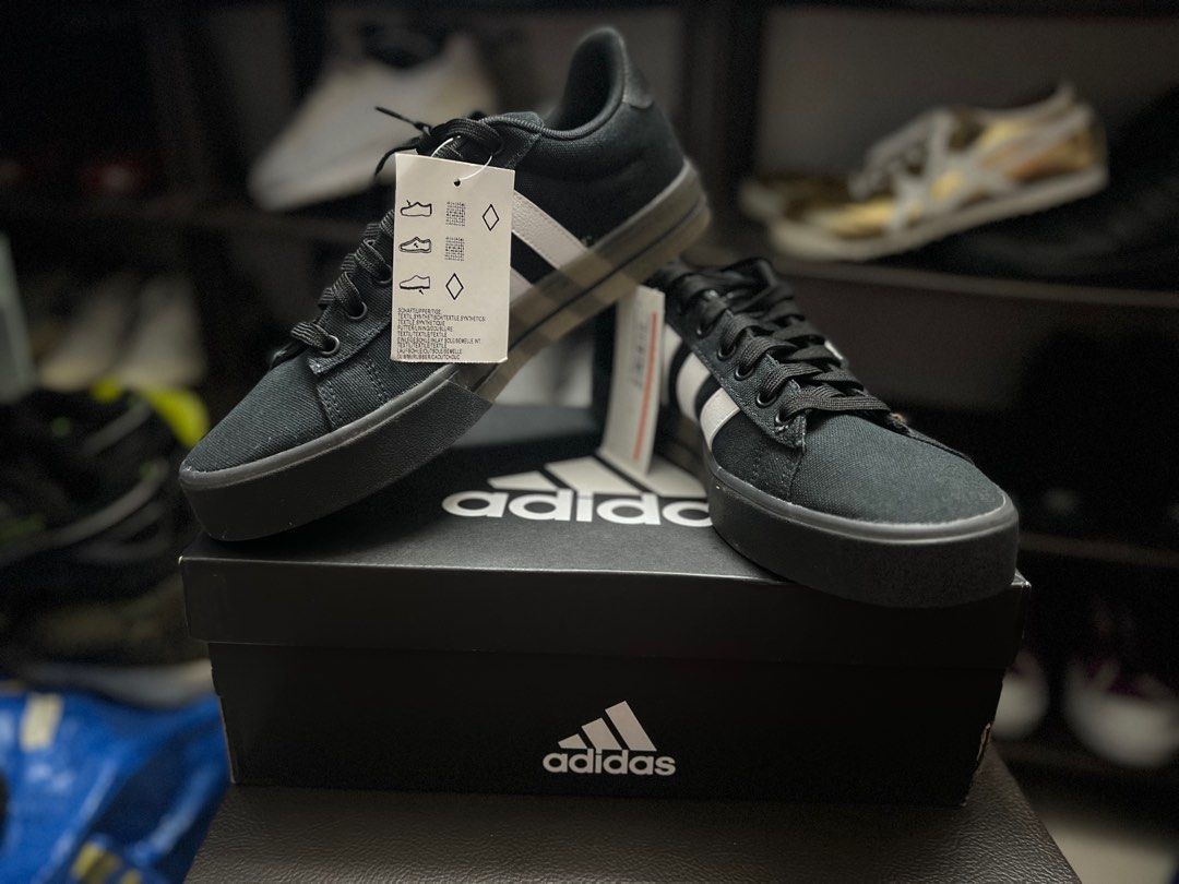 Adidas daily 2.0 men's suede 2025 sneakers
