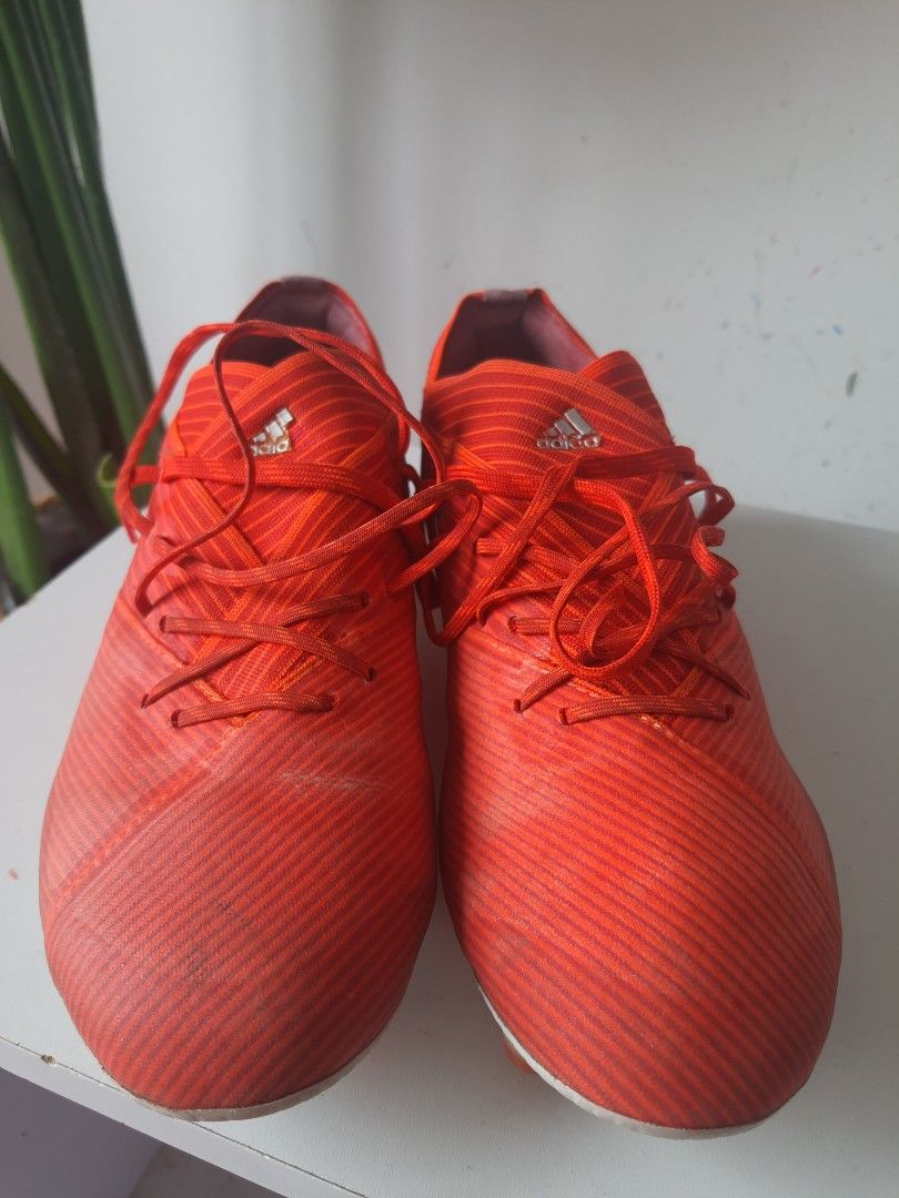Adidas top nemeziz imagenes