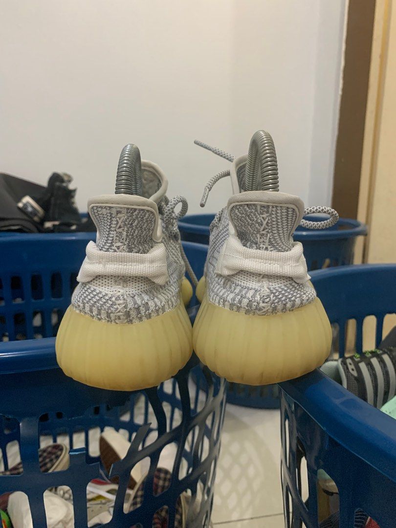Yeezy hotsell 3.5 uk