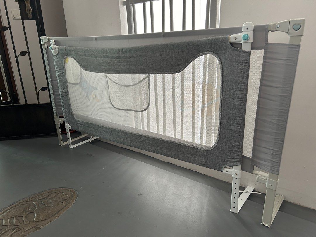 Adjustable Bed Guard (Queen size bed), Babies & Kids, Baby Nursery & Kids Furniture, Bed Guards