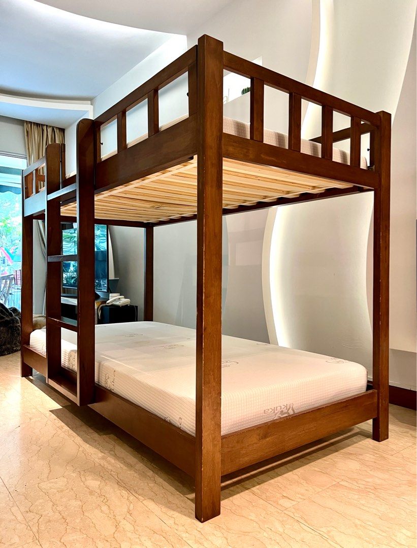 American Picket and Rail Bunk Beds, Furniture & Home Living, Furniture