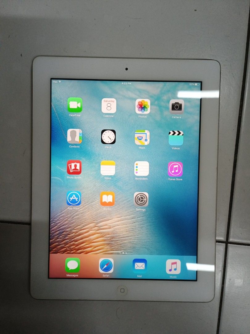 Apple iPad with retina display 16GB WI-FI WHITE MD513ZP/A, Mobile ...
