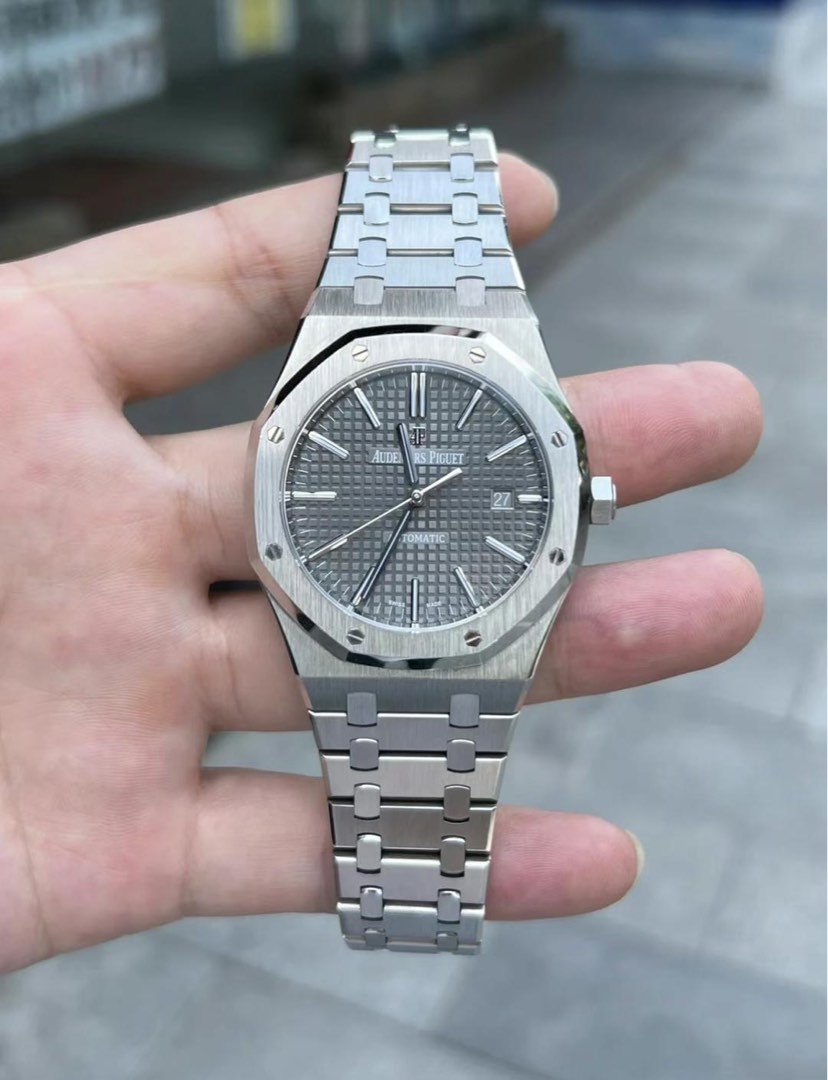 audemars-piguet-royal-oak-15400st-luxury-watches-on-carousell