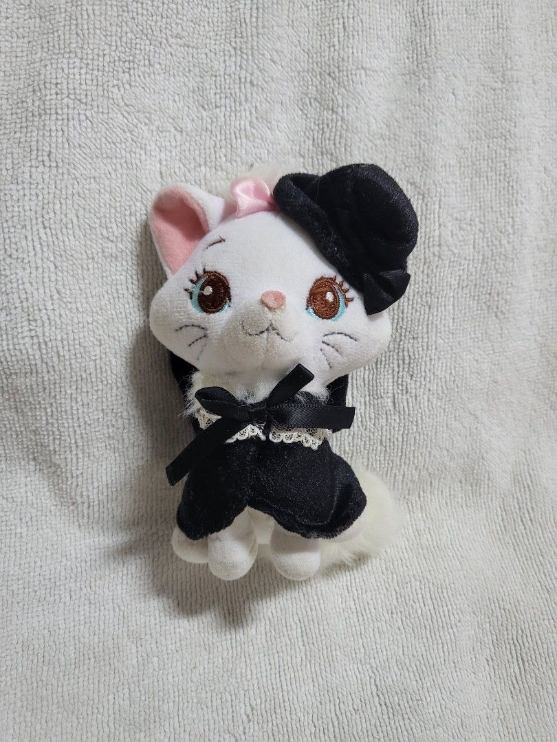 Disney 2025 duchess plush