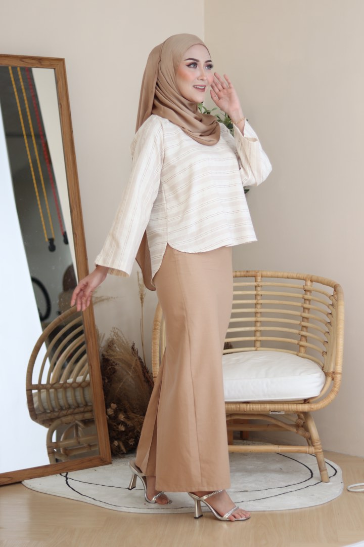 Ugaasadda dresses sales
