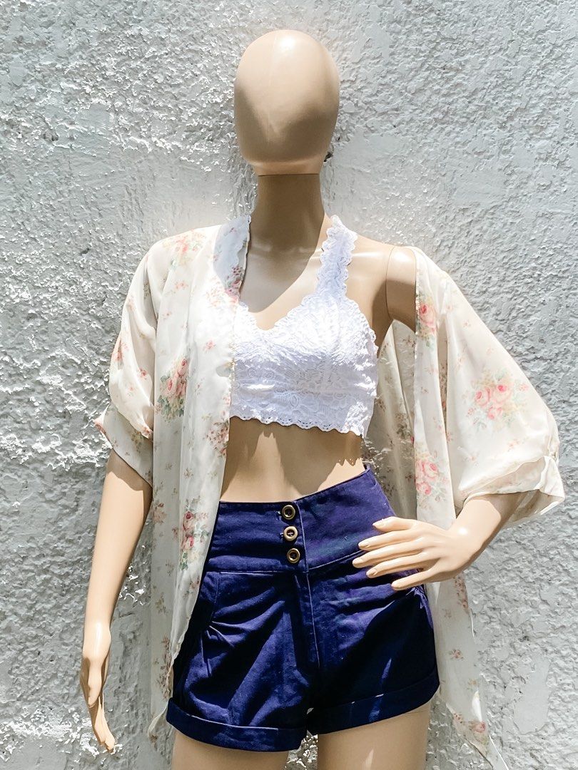 Beach cover up (Category: Coats, Jackets and Outerwear) located in Quezon City. Submitted by mommake (Listing ID 1225596296, Image 1). Description: - Perfect beach cover up! - Available in printed floral - Good fit for sizes XS-L - Fit on mannequin is as is, no pins or clips at the back - Shipping c/of buyer, item can be shipped from QC, Ortigas, or Makati, can also ship via Flash Express, no Shopee checkout Mannequin’s dimensions (fitted/no unde