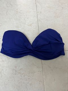(Category: ) located in . Submitted by paris07 (Listing ID 1225661563, Image 1). Description: .