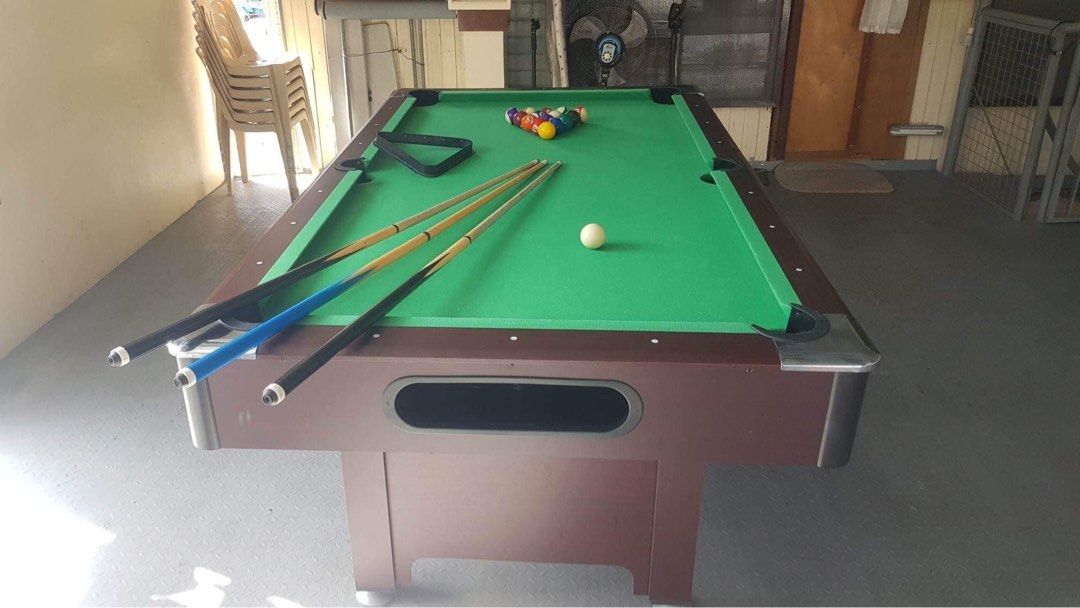 Billiards Set, Sports Equipment, Sports & Games, Billiards and Bowling