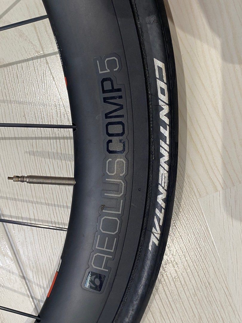 Bontrager Aeolus Comp 5 TLR DISC wheelset with Conti 5000 tyre set