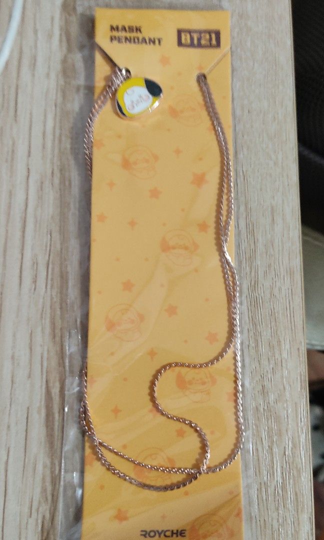 BT21 CHIMMY MASK PENDANT (Category: Character Goods) located in Pasig City. Submitted by S07613 (Listing ID 1225664927, Image 1). Description: BT21 CHIMMY MASK PENDANT 🔹brand new 🔹never used 🔹original.