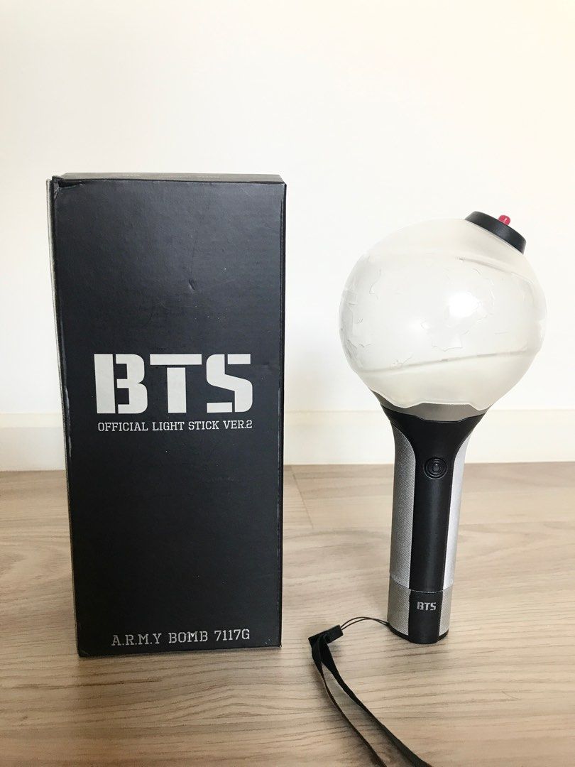 Bts Army Bomb Lightstick Ver 2, Hobbies & Toys, Collectibles & Memorabilia,  K-Wave On Carousell